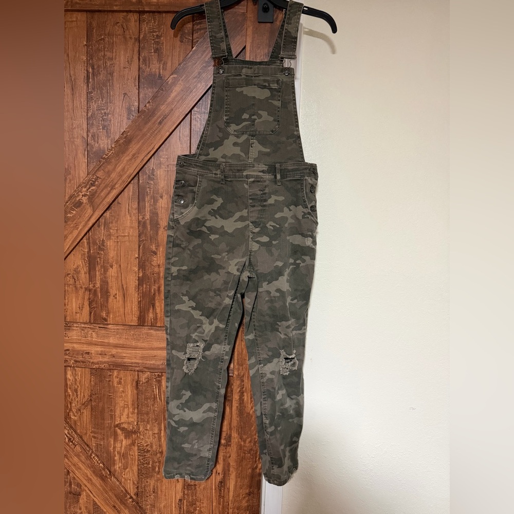 NoBo Women Camouflage Overalls Distressed Size 11/13